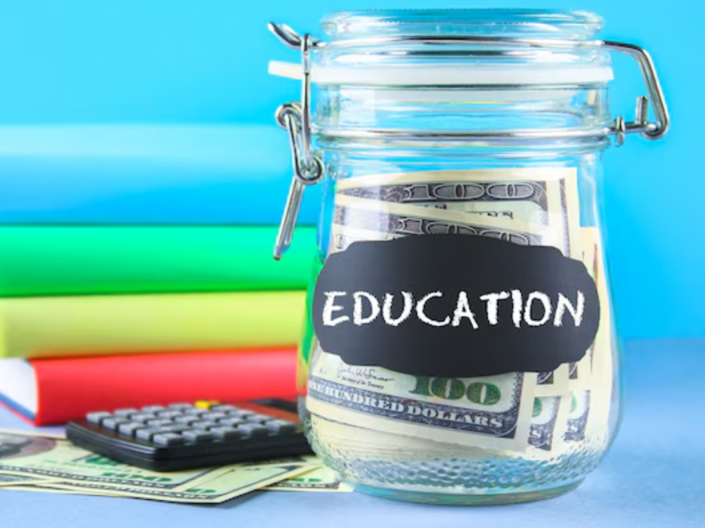 Best education loans for students in India with low-interest rates